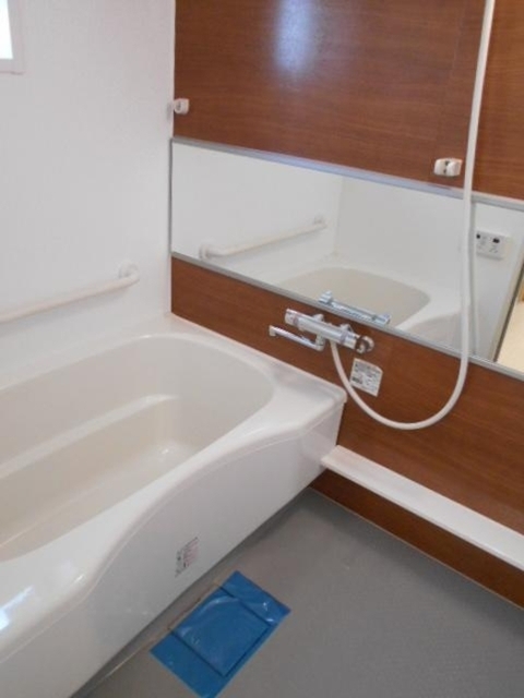 バス・シャワールーム　浴室