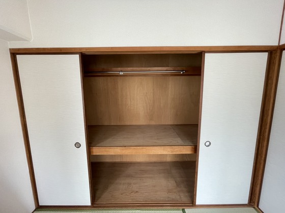 収納　※別部屋の写真です