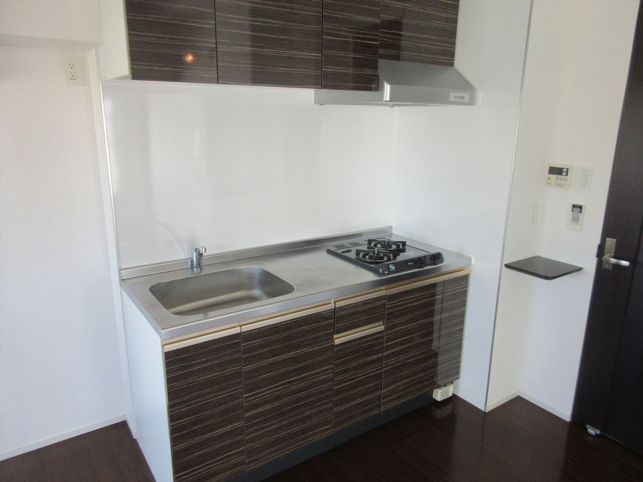 キッチン　La Facade(ラ・ファサード)