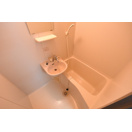 洗面設備　浴室内に洗面台あり♪