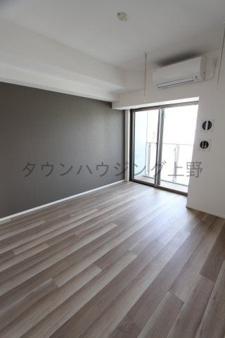 居室・リビング　※参考写真