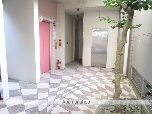 ロビー　ロビー