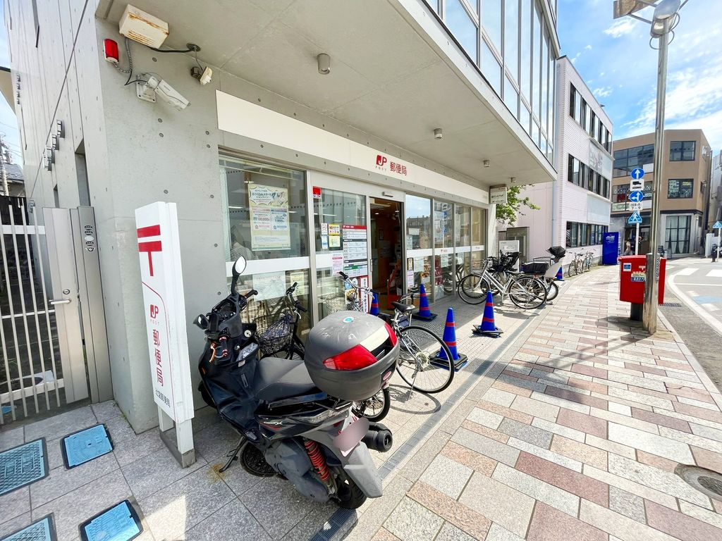 郵便局　辻堂郵便局（郵便局）まで360m