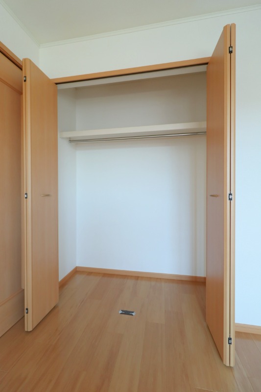 収納　図面と現状に相違がある場合には現状を優先