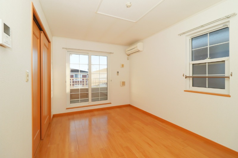 居室・リビング　図面と現状に相違がある場合には現状を優先