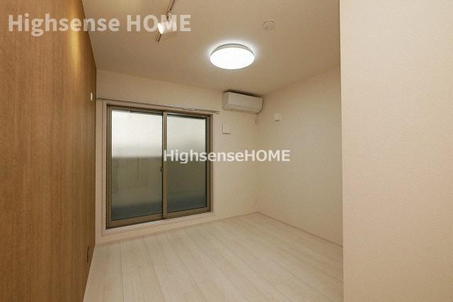 居室・リビング　広々とした洋室です