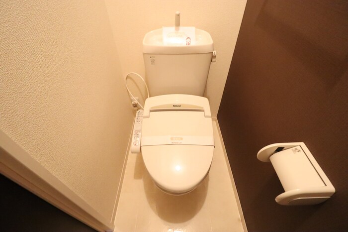 トイレ　別号室の参考写真です