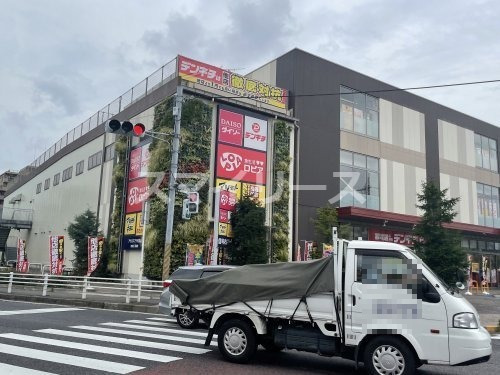ドラックストア　ドラッグストア マツモトキヨシ アクロスプラザ流山店（ドラッグストア）まで427m