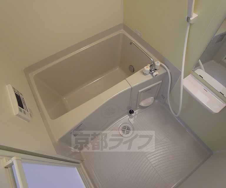 バス・シャワールーム　追い炊き機能付き