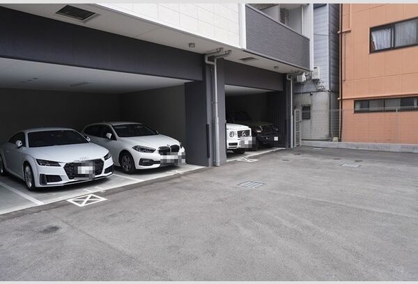 駐車場