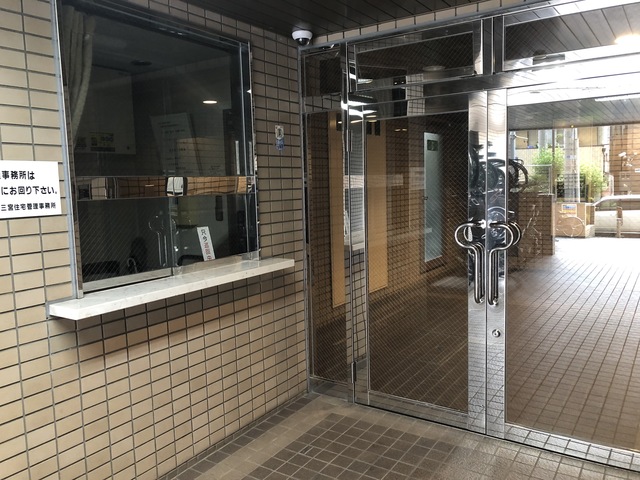 エントランス