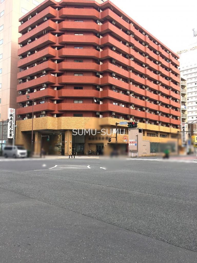銀行　城南信用金庫横浜支店（銀行）まで300m