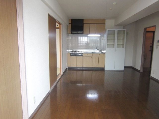 居室・リビング　★きれいなお部屋です★