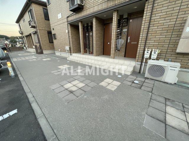 エントランス　★お部屋探しはオールマイト不動産までご相談下さい♪