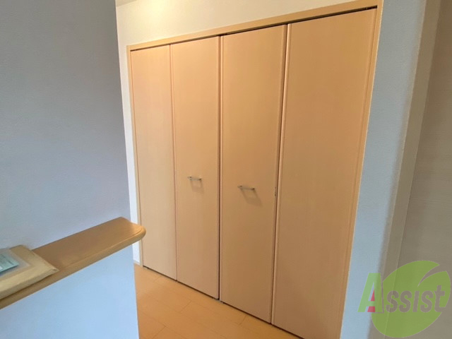 収納　こちら収納になっております。たくさん入りそうです。