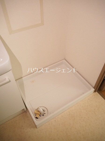 その他　室内に洗濯機置けます。※参考画像