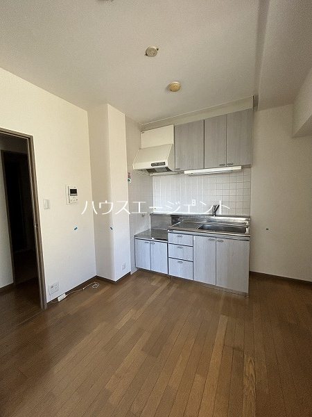 居室・リビング　4.5帖のキッチンです☆※参考画像