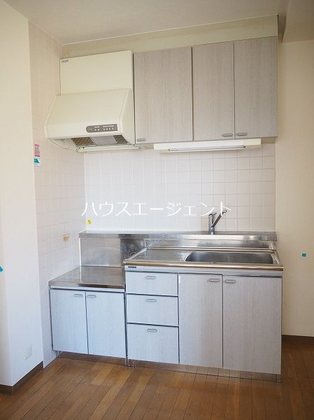 キッチン　2口ガスコンロ設置可能です。※参考画像