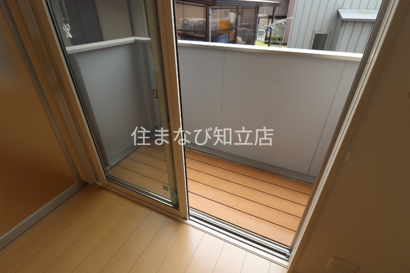 バルコニー　同型別部屋写真