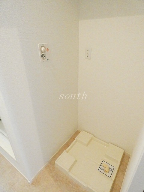 その他設備　洗濯機置場