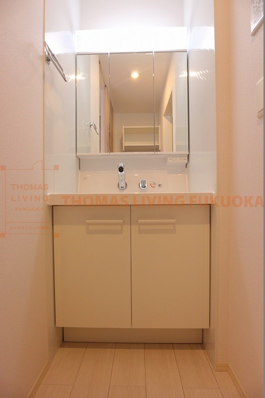 洗面設備　写真は同型です。