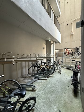 駐車場　★ ★ 口コミ２００件以上　評価４.９のお店 ★ ★