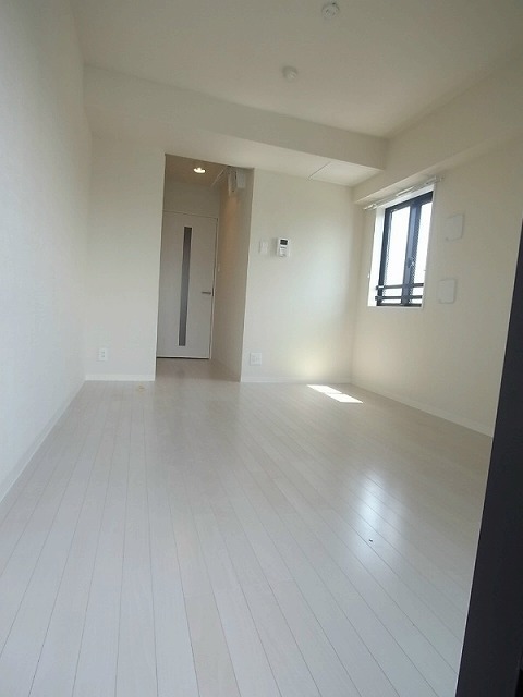 居室・リビング　きれいなお部屋