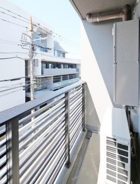バルコニー　別部屋同仕様タイプ