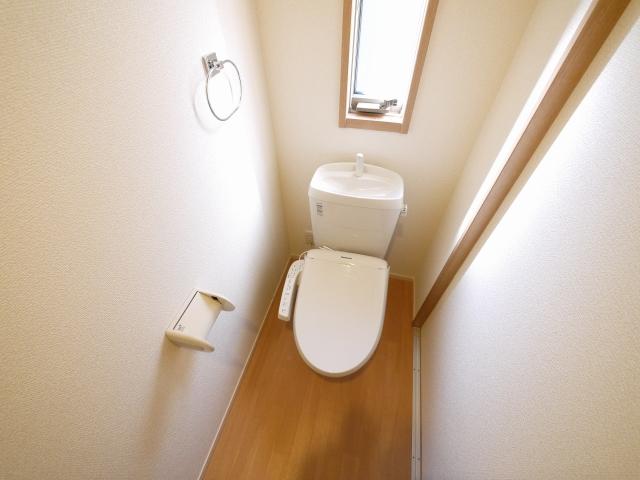 トイレ　トイレもきれいです