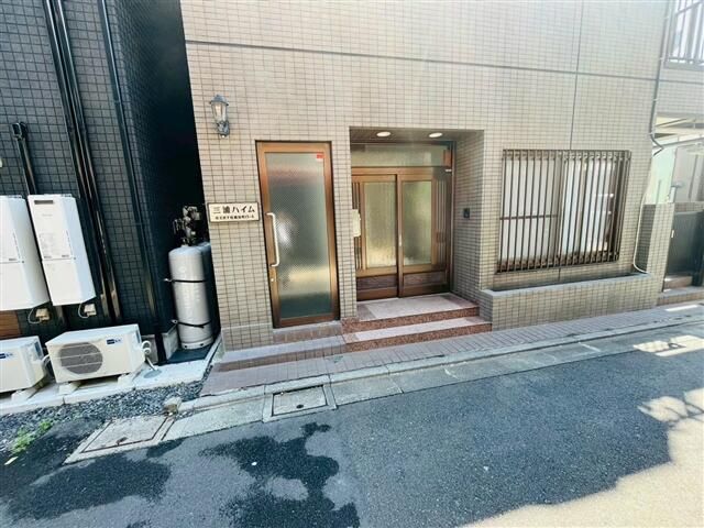 エントランス