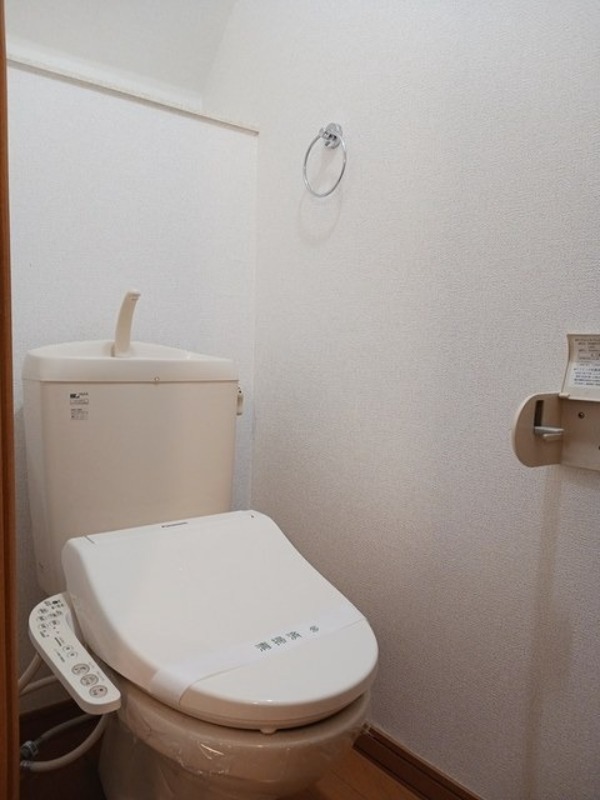 トイレ　図面と現状に相違がある場合には現状を優先