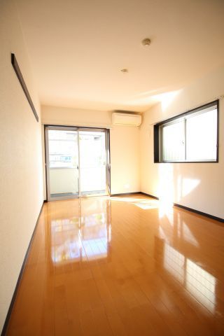 居室・リビング　（別タイプ参考写真）パーシモン千石　　文京区千石1