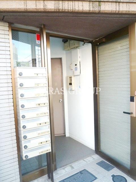 エントランス　エントランス