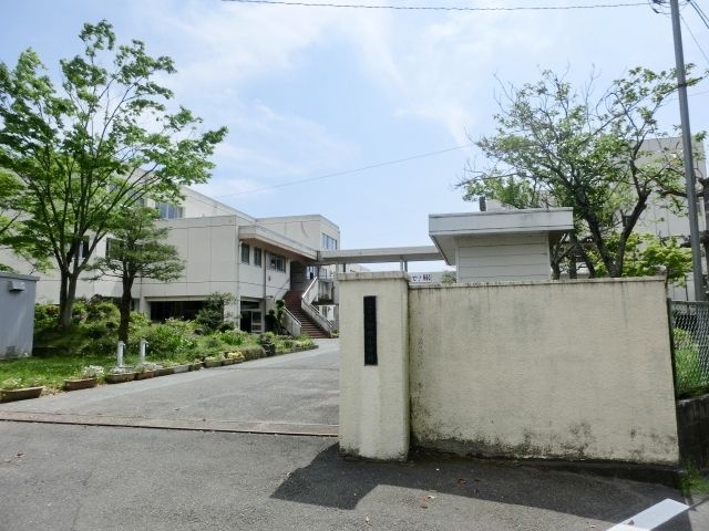 小学校　佐倉市立印南小学校（小学校）まで1700m