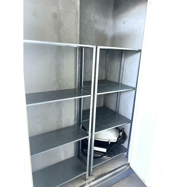 その他　玄関横にはトランクルーム。とっても便利です！！