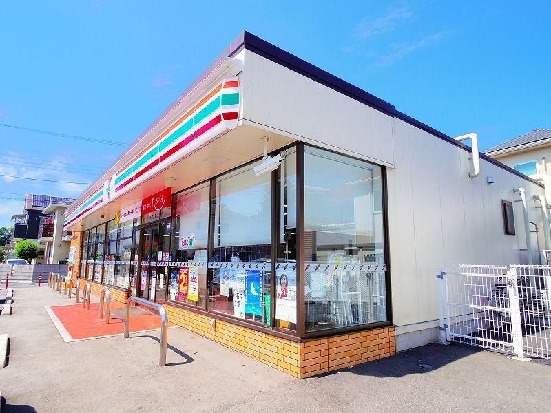 コンビニ　セブンイレブン 清瀬梅園2丁目店（コンビニ）まで603m