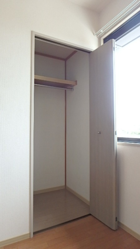 収納　図面と現状に相違がある場合には現状を優先
