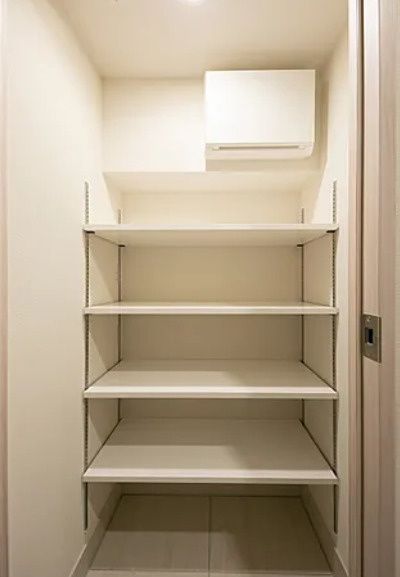 収納　写真は同タイプ住居です