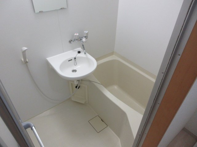バス・シャワールーム　他のお部屋の参考写真です。