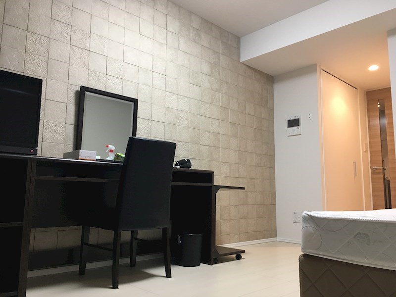 居室・リビング　【見学予約受付中】当店の仲介手数料賃料の半月分以下でご紹介★