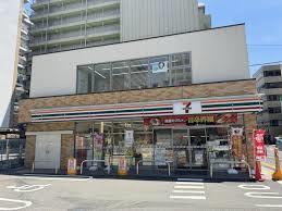 コンビニ　セブンイレブン 吹田江坂町2丁目店（コンビニ）まで218m