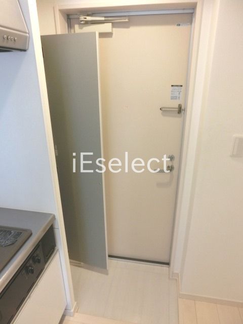 玄関　シューズＢＯＸ付です