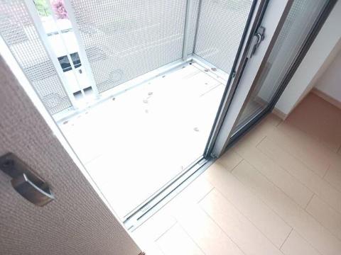 バルコニー　ベランダ