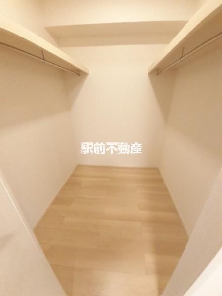 収納　ウォークインクローゼット★