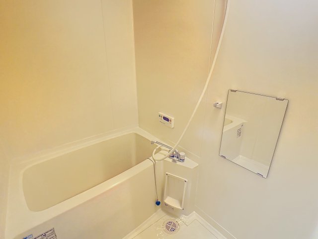 バス・シャワールーム　※写真は空室の一室のものを使用しております※　実際の仕様と異