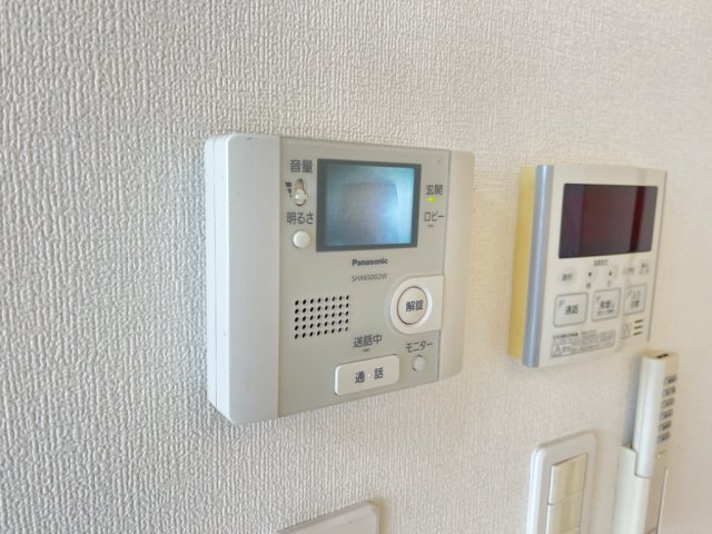 セキュリティ　安心のモニター付きインターホンです♪