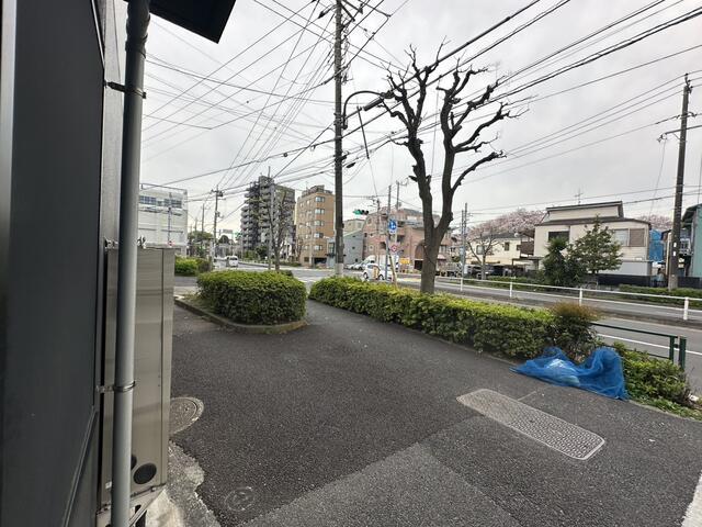 駐車場　?