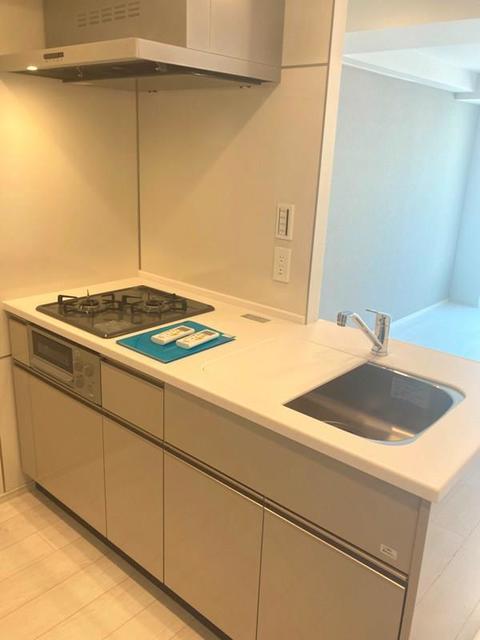 キッチン　※写真は同タイプ住戸です。