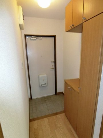 玄関　ゆったりとした玄関です