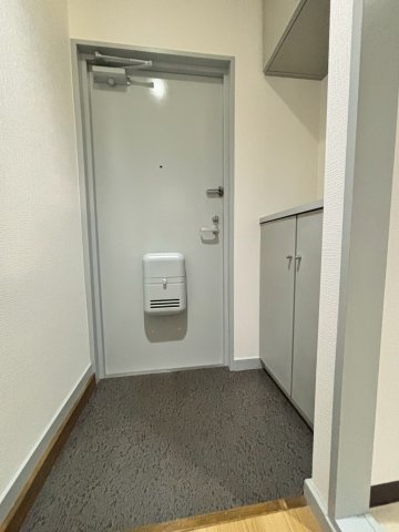 玄関　別号室の写真です。ご参考までに